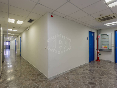 Ufficio in Via Sparano 170 - Bari (BA)