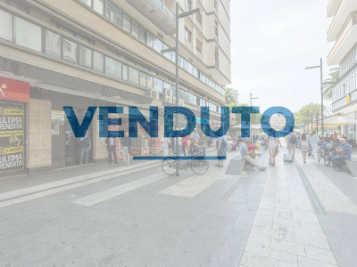 Ufficio in Via Sparano 170 - Bari (BA)