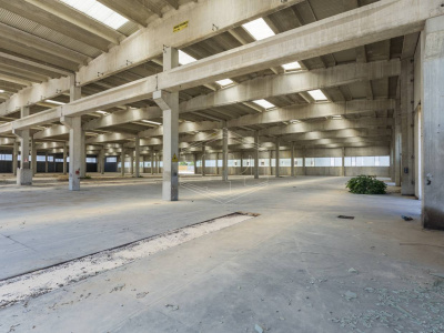 Capannone in Via delle Violette - Modugno Z.I (BA)