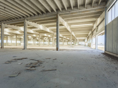 Capannone in Via delle Violette - Modugno Z.I (BA)