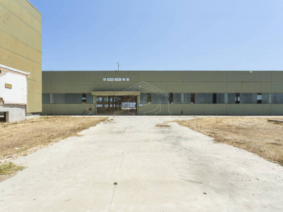 Capannone in Via delle Violette - Modugno Z.I (BA)