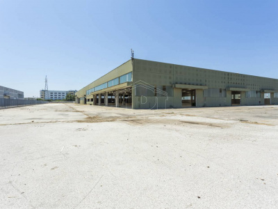 Capannone in Via delle Violette - Modugno Z.I (BA)