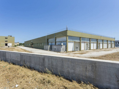 Capannone in Via delle Violette - Modugno Z.I (BA)