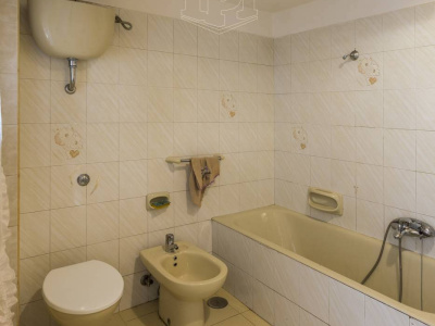 Quadrilocale sito in Via Maria Cristina Di Savoia 98/A - Bari (BA)