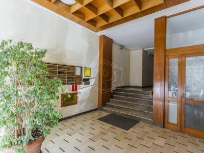Pentalocale sito in Via Lattanzio 104 - Bari (BA)