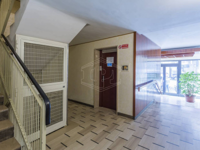 Pentalocale sito in Via Lattanzio 104 - Bari (BA)
