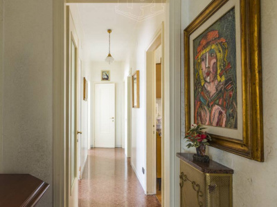 Pentalocale sito in Via Lattanzio 104 - Bari (BA)