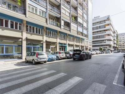Pentalocale sito in Via Lattanzio 104 - Bari (BA)