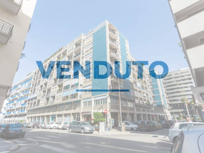 Pentalocale sito in Via Lattanzio 104 - Bari (BA)
