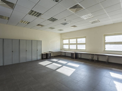 Palazzina uffici indipendente sita in Via Parietai 1 Molfetta - Bari (BA)