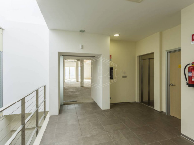 Palazzina uffici indipendente sita in Via Parietai 1 Molfetta - Bari (BA)