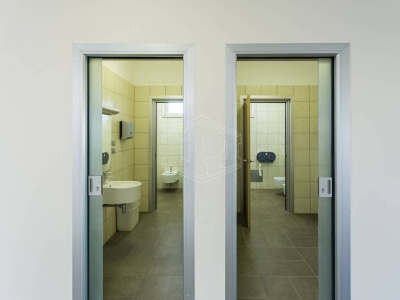 Palazzina uffici indipendente sita in Via Parietai 1 Molfetta - Bari (BA)