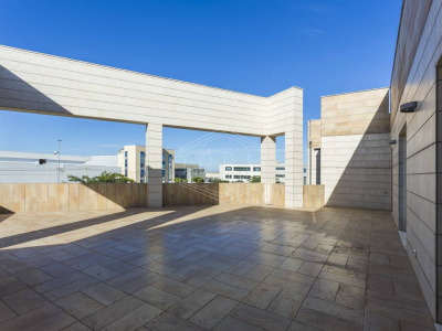 Palazzina uffici indipendente sita in Via Parietai 1 Molfetta - Bari (BA)