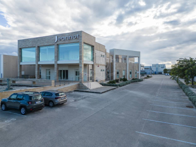 Palazzina uffici indipendente sita in Via Parietai 1 Molfetta - Bari (BA)