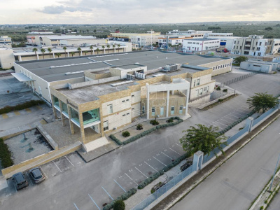 Palazzina uffici indipendente sita in Via Parietai 1 Molfetta - Bari (BA)