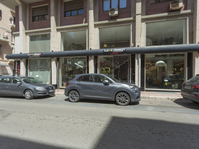 Locale commerciale sito in Via Mazzini 37 - Taranto (TA)