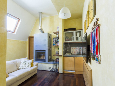 Pentavani sito in Via G. Bovio 122 - Trani (BA)