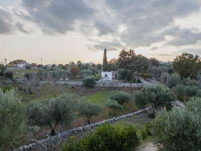 Villa con trullo sito in Contrada Barbagiulo 141/A - Cisternino (BR)