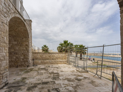 Locale commerciale sito in Via San Girolamo 12/14 - Molfetta (BA)