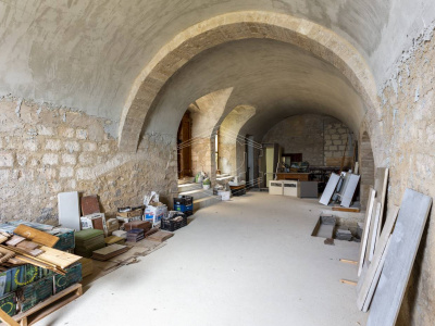 Locale commerciale sito in Via San Girolamo 12/14 - Molfetta (BA)