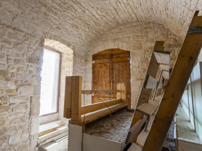 Locale commerciale sito in Via San Girolamo 12/14 - Molfetta (BA)