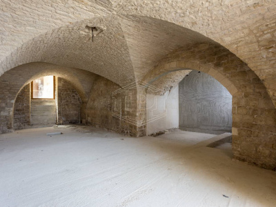 Locale commerciale sito in Via San Girolamo 12/14 - Molfetta (BA)