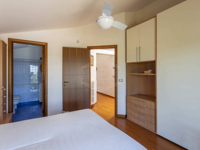 Villa con piscina sita in Viale Dei Gerani 3 - Corato (BA)