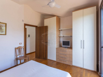 Villa con piscina sita in Viale Dei Gerani 3 - Corato (BA)