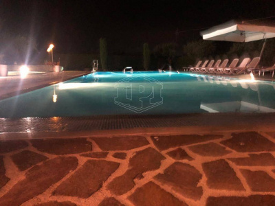 Villa con piscina sita in Viale Dei Gerani 3 - Corato (BA)