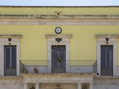 Palazzo storico sito in Strada Statale 96 - Acquaviva Delle Fonti (BA)