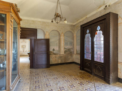Palazzo storico sito in Strada Statale 96 - Acquaviva Delle Fonti (BA)