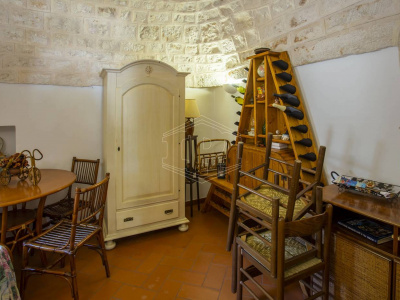 Complesso di Trulli sito in Strada Staffone 220 - Martina Franca (TA)