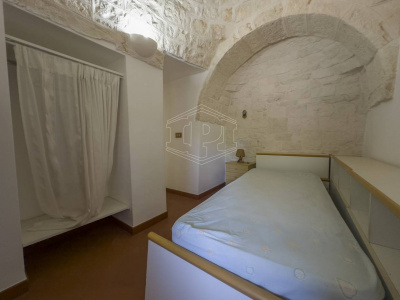 Complesso di Trulli sito in Strada Staffone 220 - Martina Franca (TA)