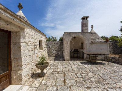 Complesso di Trulli sito in Strada Staffone 220 - Martina Franca (TA)