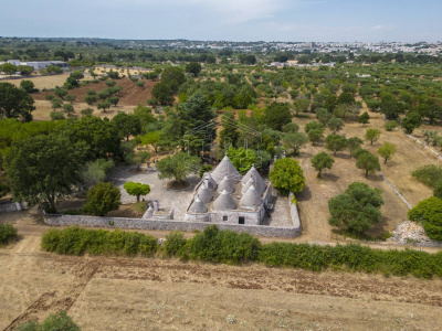 Complesso di Trulli sito in Strada Staffone 220 - Martina Franca (TA)