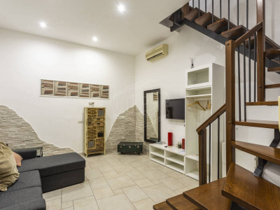 Intera Palazzina sita in Strada Arco Della Neve 10 - Bari (BA)