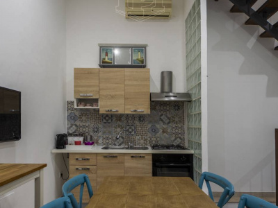 Intera Palazzina sita in Strada Arco Della Neve 10 - Bari (BA)