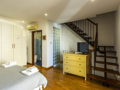 Intera Palazzina sita in Strada Arco Della Neve 10 - Bari (BA)