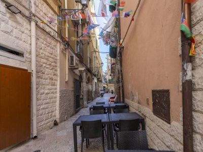 Intera Palazzina sita in Strada Arco Della Neve 10 - Bari (BA)