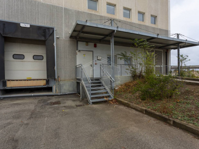 Capannone sito all'interporto in Viale Maestri Del Lavoro - Bari (BA)