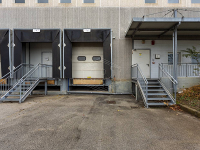 Capannone sito all'interporto in Viale Maestri Del Lavoro - Bari (BA)