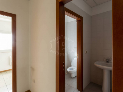 Capannone sito all'interporto in Viale Maestri Del Lavoro - Bari (BA)