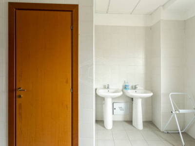 Capannone sito all'interporto in Viale Maestri Del Lavoro - Bari (BA)