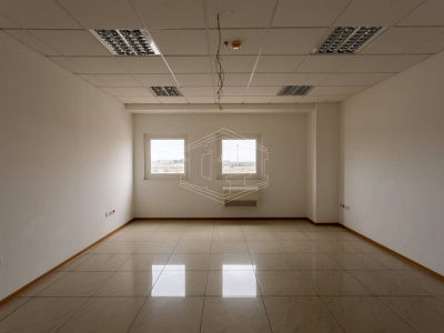 Capannone sito all'interporto in Viale Maestri Del Lavoro - Bari (BA)