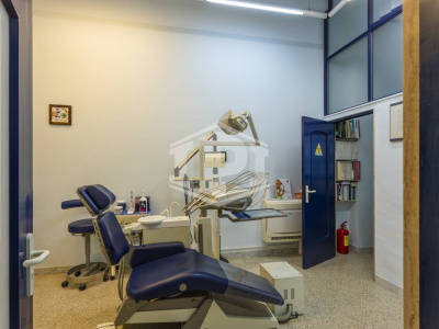 Locale commerciale sito in Via Delle Querce 7 - Rutigliano (BA)