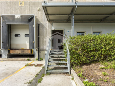 Capannone sito nell'Interporto - Bari (BA)