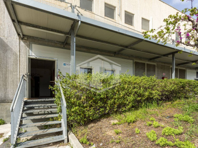 Capannone sito nell'Interporto - Bari (BA)