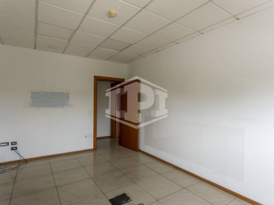 Capannone sito nell'Interporto - Bari (BA)