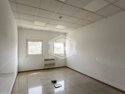 Capannone sito nell'Interporto - Bari (BA)