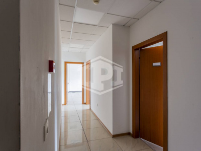 Capannone sito nell'Interporto - Bari (BA)